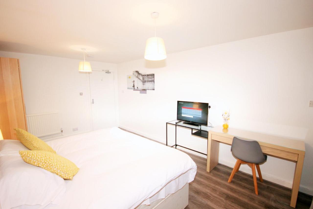Superior Double or Twin Room Garden View