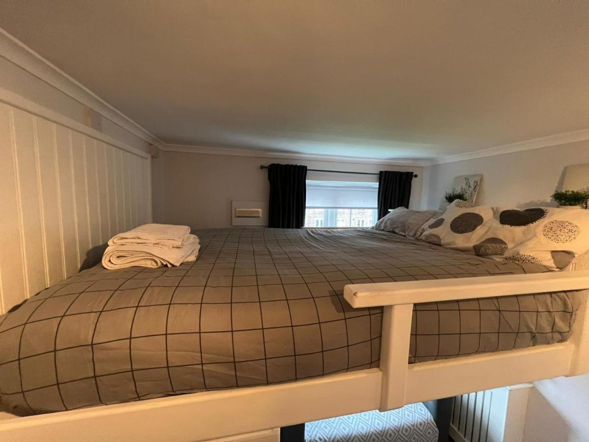 Double Room Shared Toilet