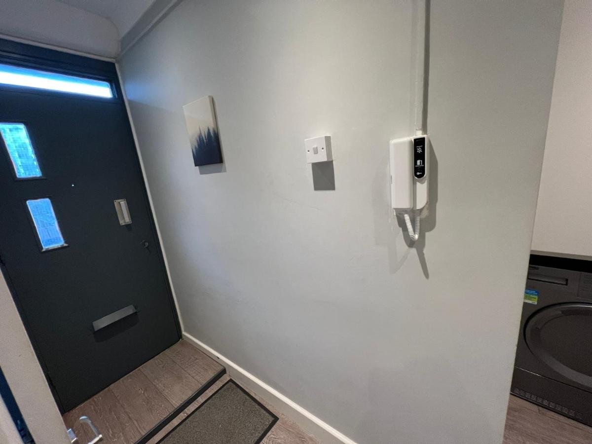 Double Room Shared Toilet