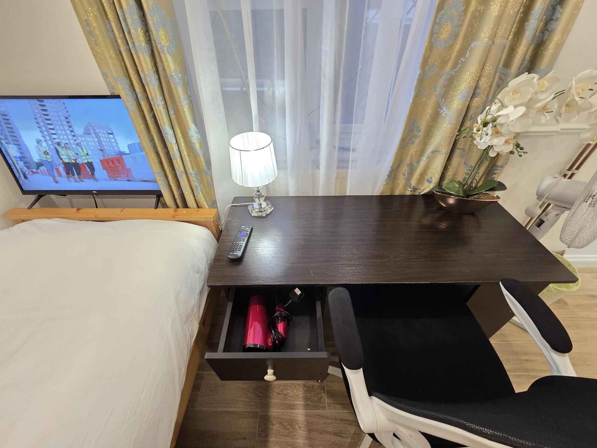 Single Room Private Bathroom