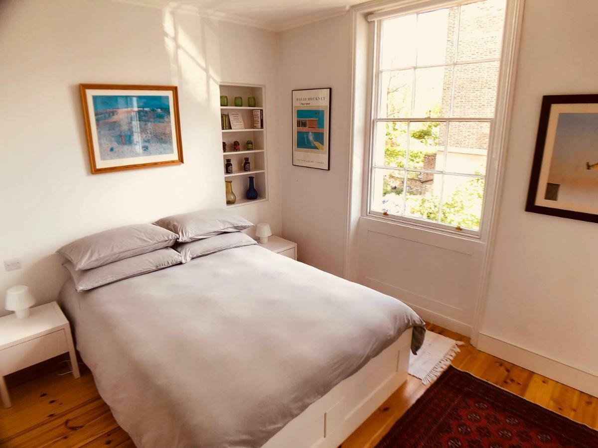 Quarto Duplo Standard