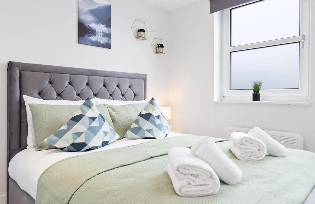 Crystal Palace Suites-1