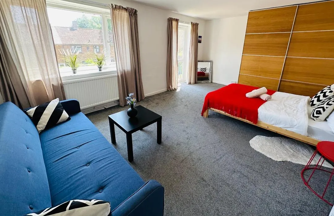 Cosy Flat Close To East Dulwich Station-1