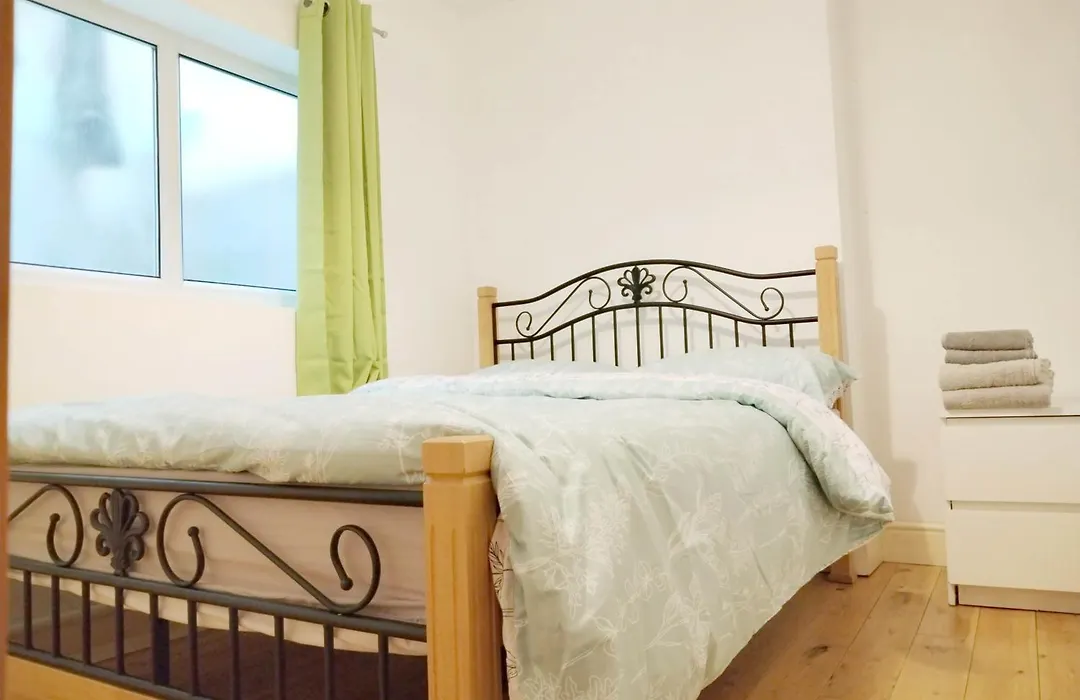 Cosy Rooms Near Canary Wharf & The O2-1