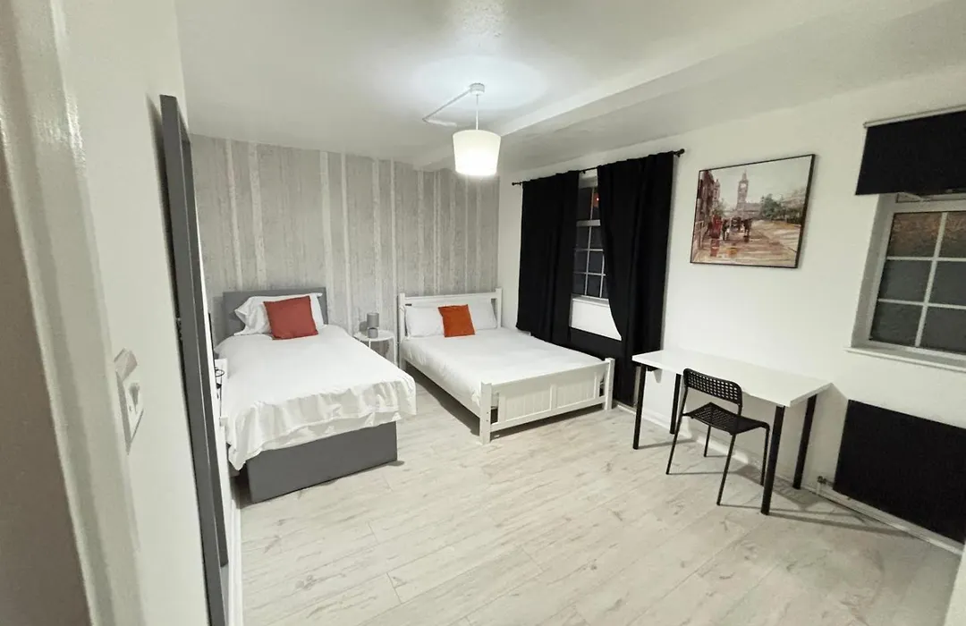 London E2 Rooms-1