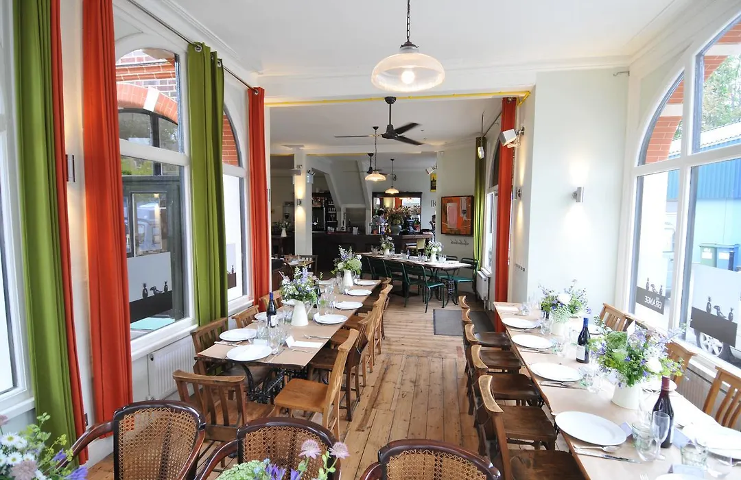 The Grange Pub-1