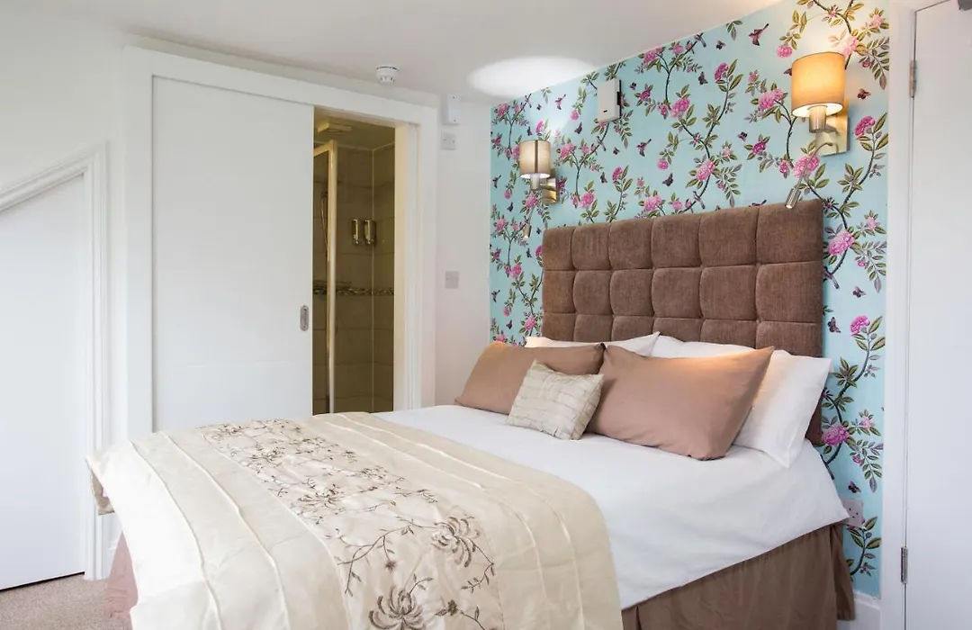Primrose Guest House-1