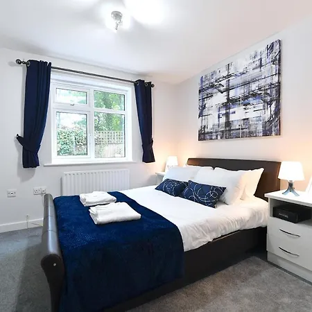 Clapham Junction - 2 Bedroom Apartment-2