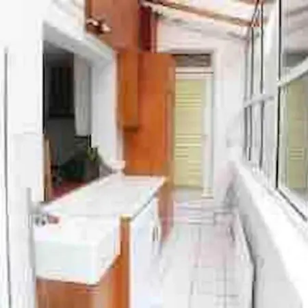 Balham, South London Spacious Guest House 5, 6 Rooms Available-2
