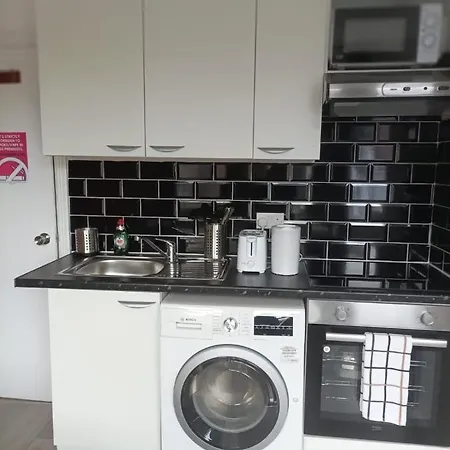Private Studio On Finchley Road-3