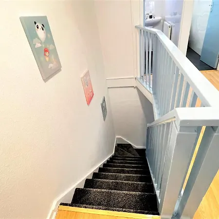 Stepney Green 17 Double Bedrooms-3