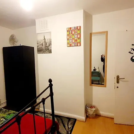 Merciful King Room, In Zone 2-3-3