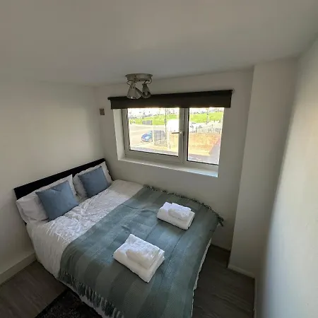 Cozy Room For Single Use-3
