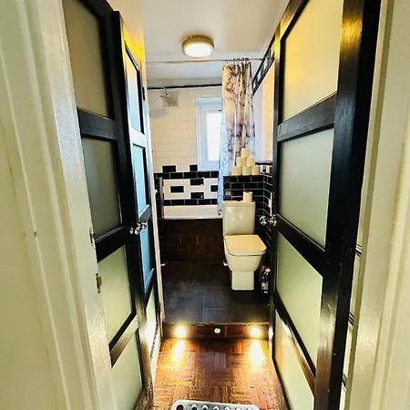 Cozy Guest House-2