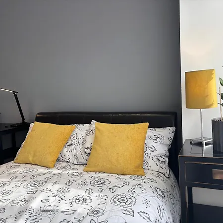 Entire House Floor Perfect For Couples & Freelancers - Available For Single Too-2