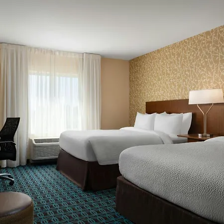 Fairfield Inn & Suites By Marriott London-2