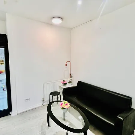 Y2 Rest House Ltd-3
